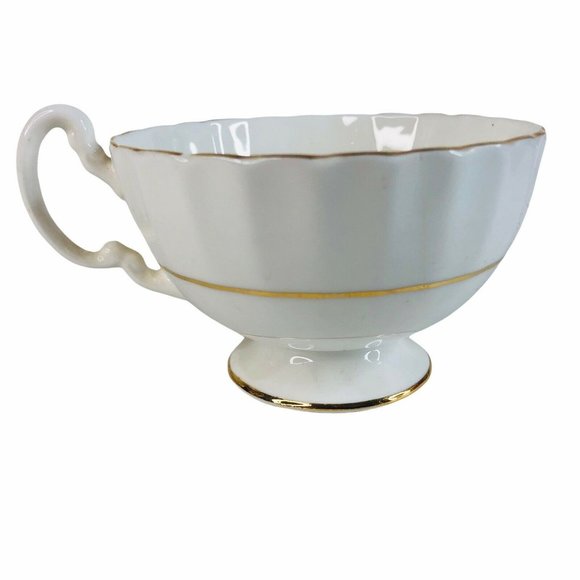 Aynsley Tea Cup & Saucer Floral Blue Burgundy Bone China Footed Scallop Gold - Picture 6 of 11